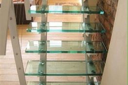 نمونه پله شیشه ای 5